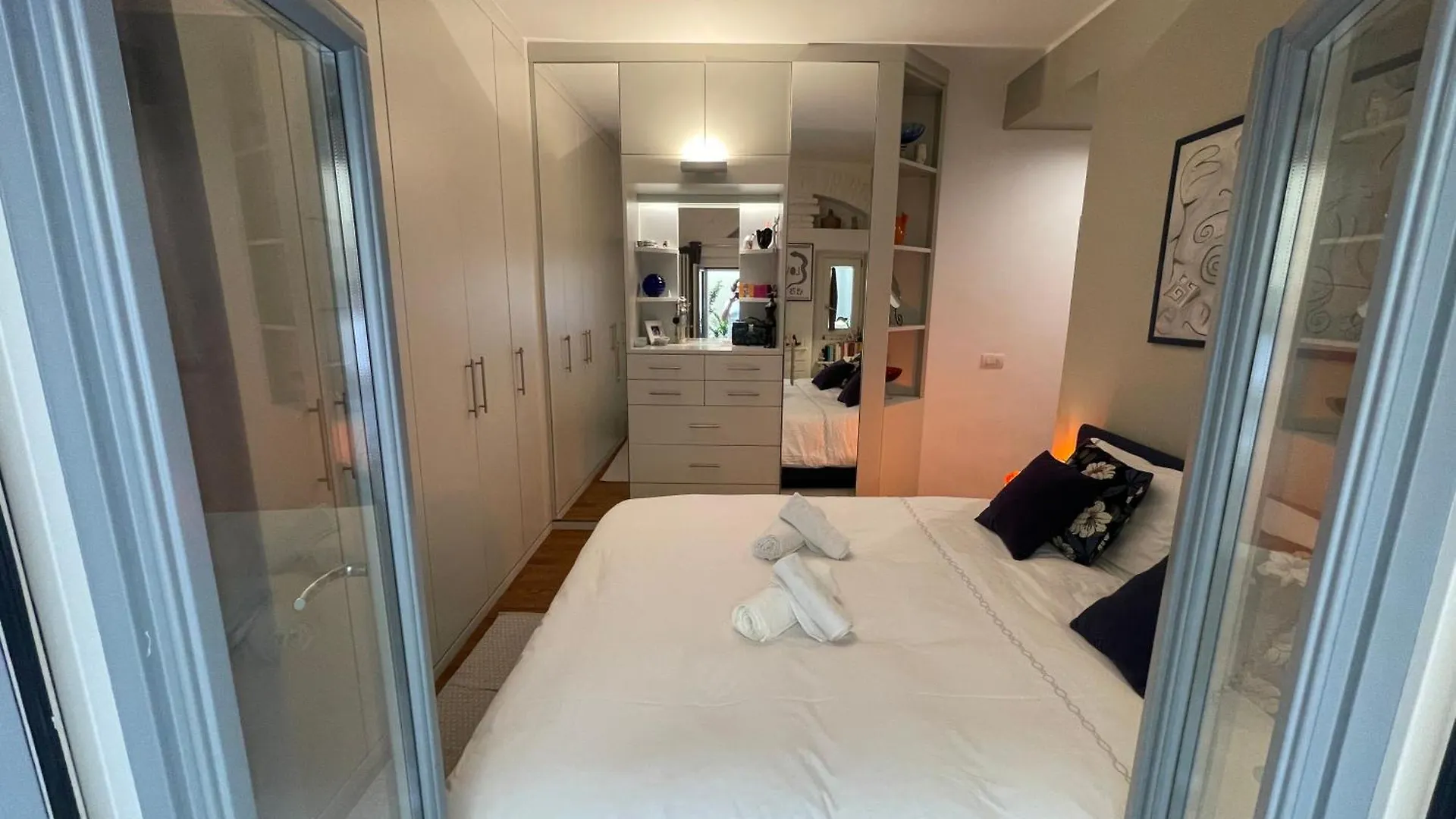 Divi Apartments Farini Flat Milan